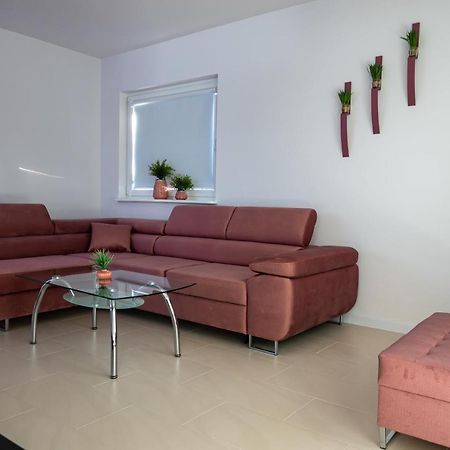 Nowy Apartament Z Duzym Tarasem I Parkingiem Swinemünde Exterior foto
